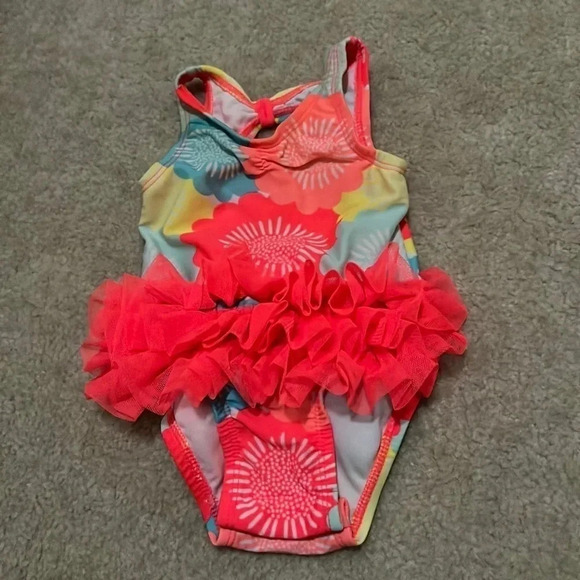 Cat & Jack bathing suit - Picture 1 of 1